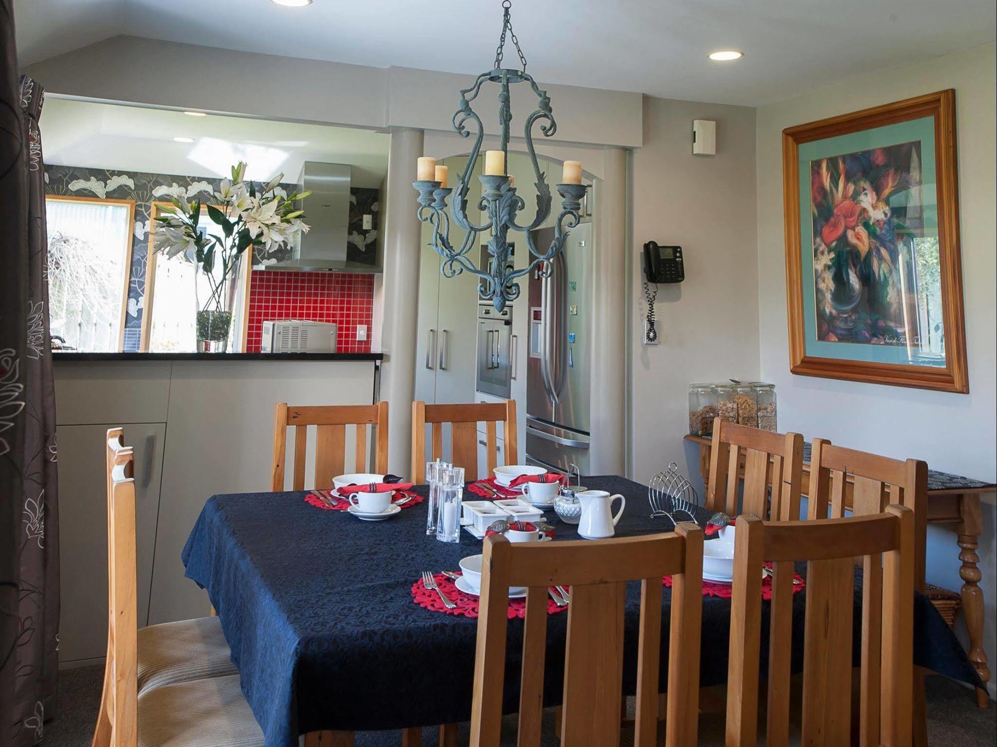Blue Ridge Studios And Bed & Breakfast Te Anau Exterior foto